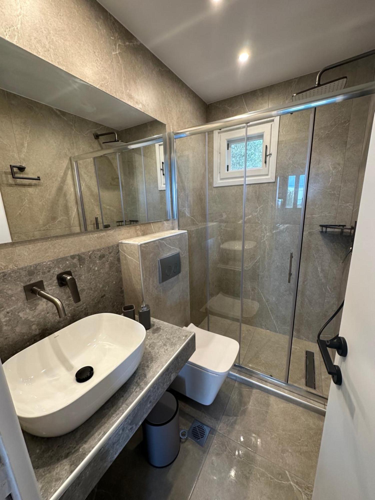 House Garli Apartment