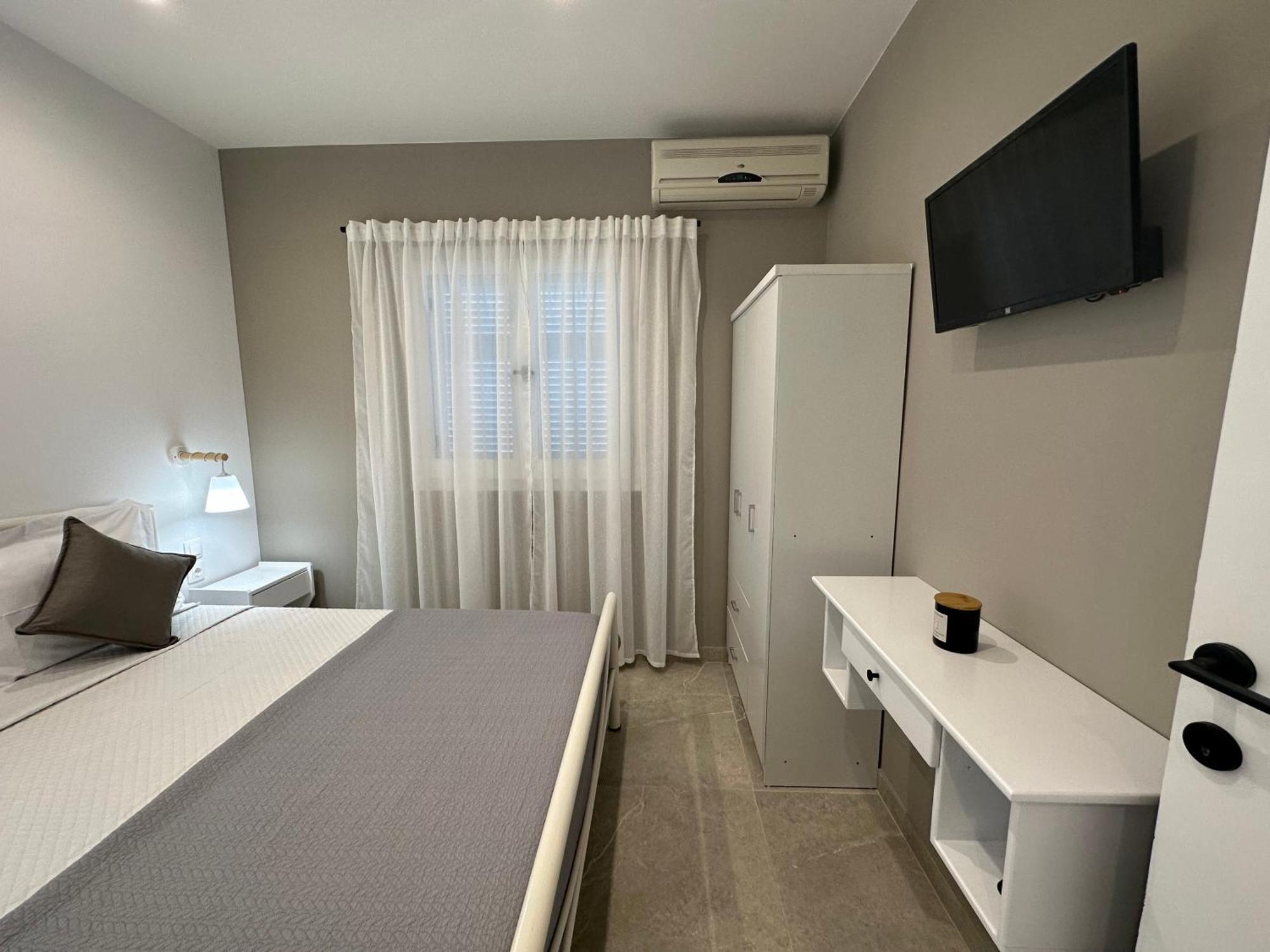 House Garli Psakoudia